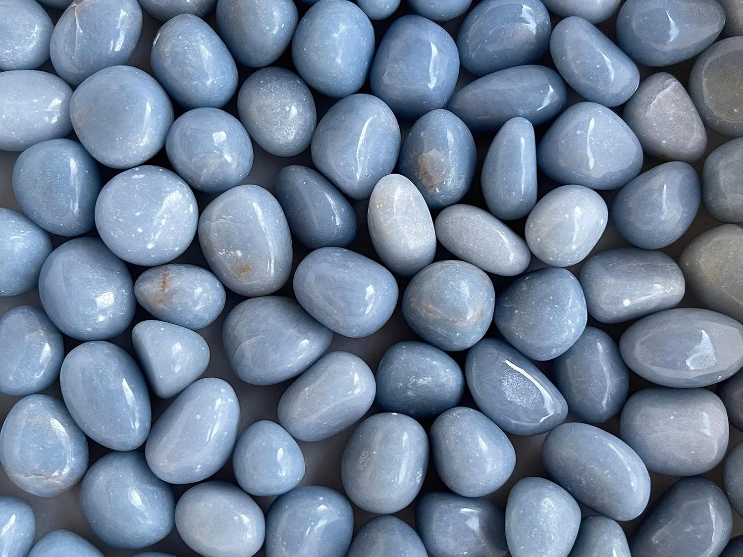 Angelita: La Piedra de la Paz y la Serenidad