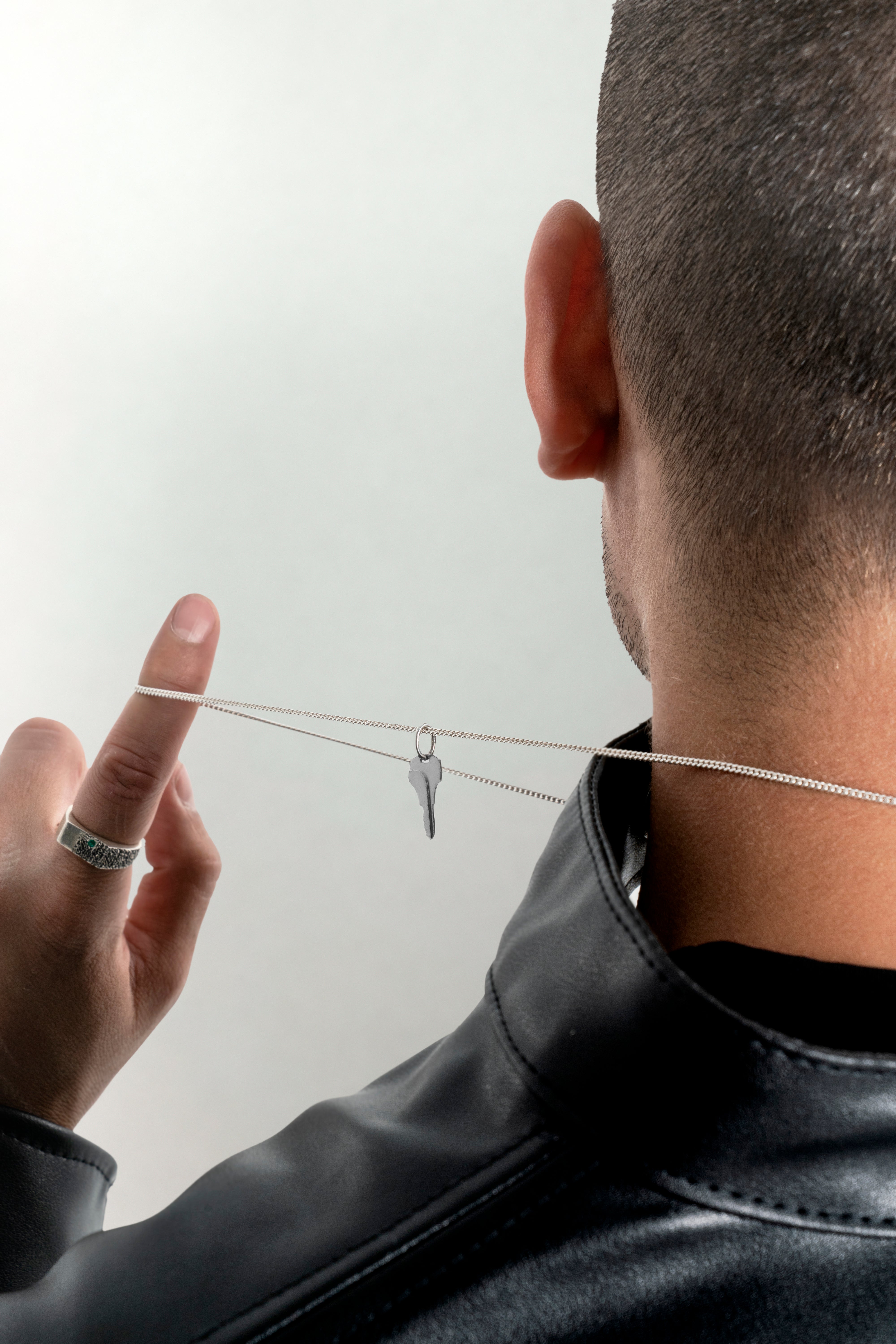 THE KEY NECKLACE  | CADENA CON DIJE DE LLAVE EN PLATA LEY 925